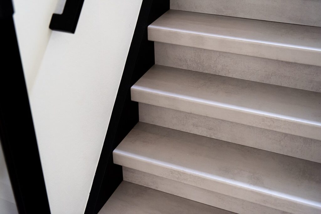 Traprenovatie en -bekleding